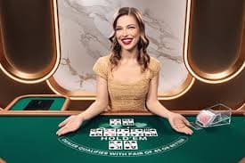 Dealer cards revealed rapidly on Speed Blackjack table